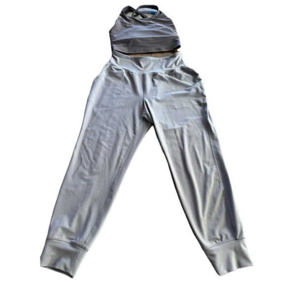 Old Navy Active Powersoft 2-piece set Jogger pants AND Sports Bra Top - Picture 1 of 9